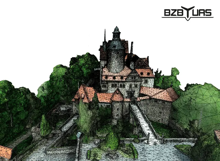 zamek-książ-model-z-trojkatow