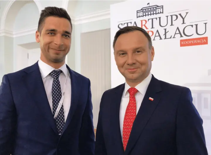 prezydent-rp-kacper-budnik-bzb-uas-podczas-startupy-w-palacu