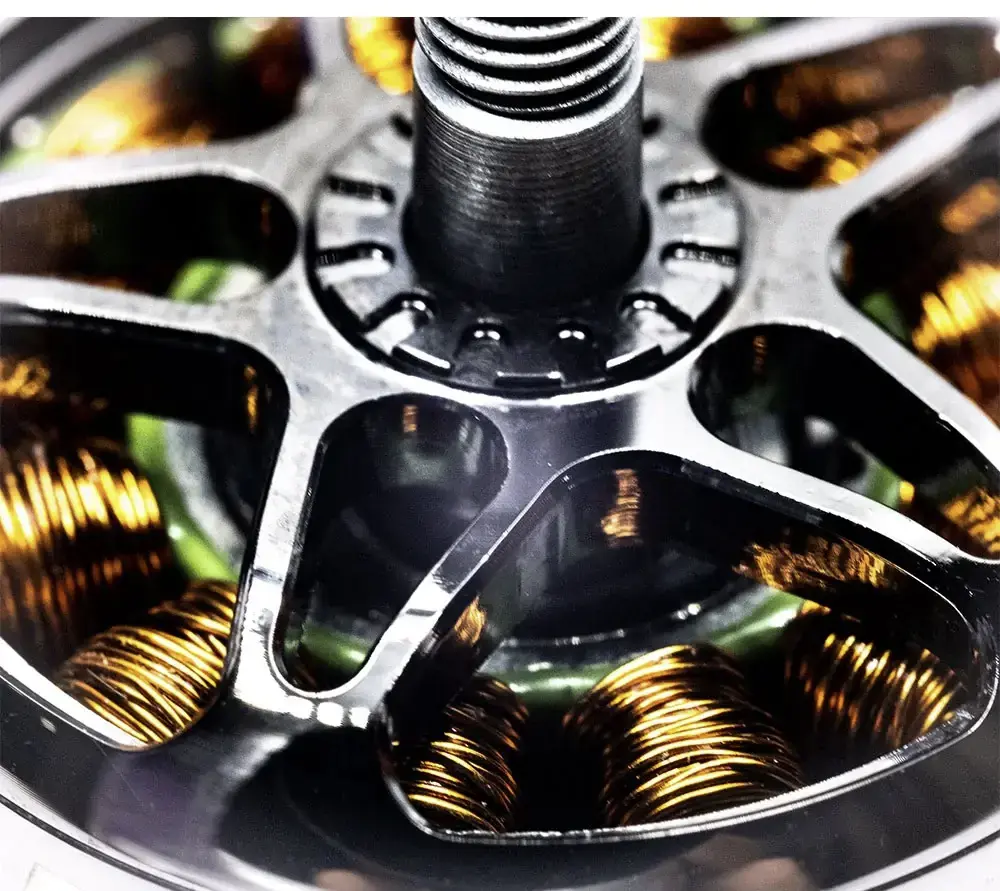 Bezszczotkowy-silnik-Emax -ECO-II-Series-2807-13000KV