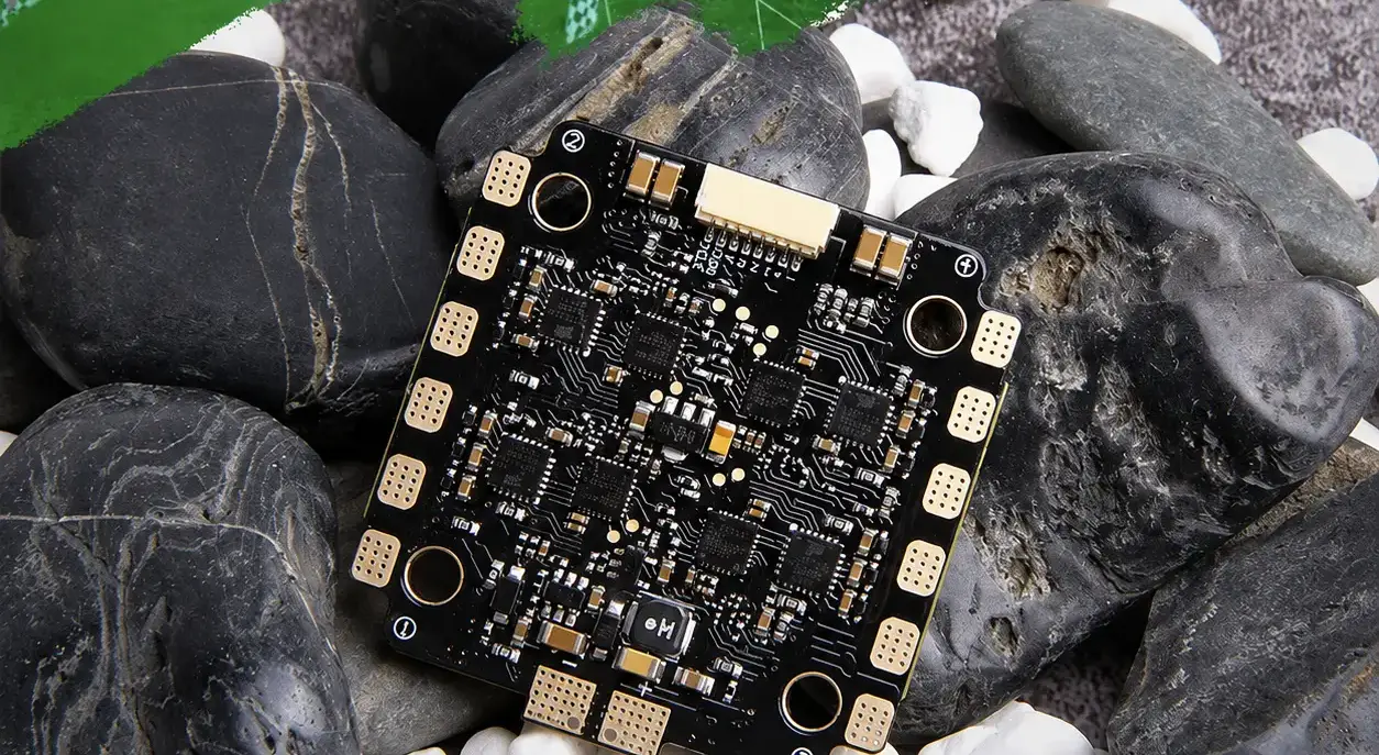 regulator-obrotow-silnika-bzb-uas-v50a-6s-am32-4in1