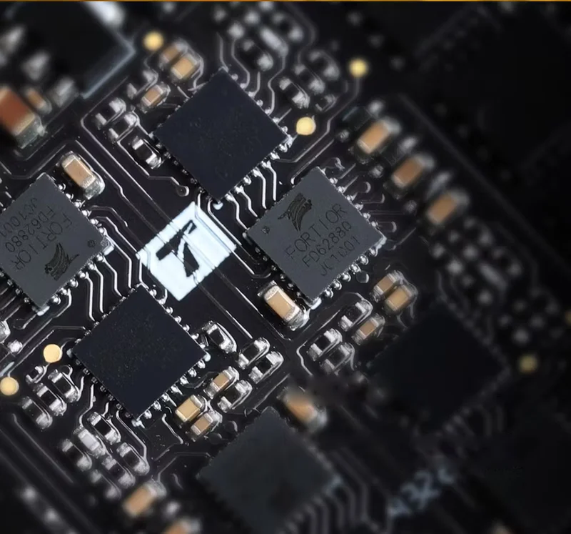 T-Motor Cine 80A 4IN1 8S Electronic Speed Controller circuit board close-up