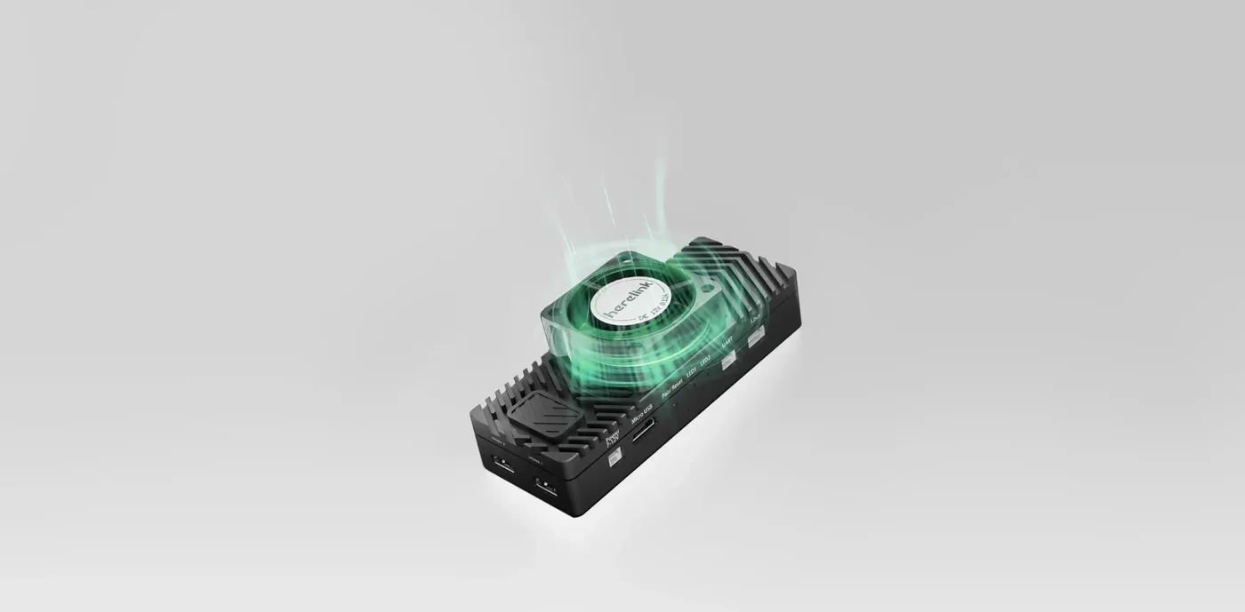 Herelink 1.1 air unit with the cooling fan