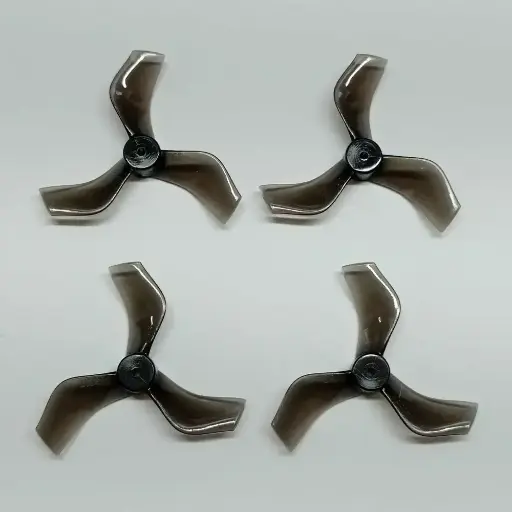 [01110004] 40mm 3-blade 1.5mm Shaft Hole Whoop Propellers (4pcs) Transparent black
